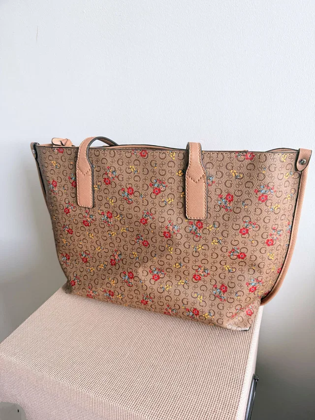 Guess Brown Floral Tote & Purse image indicator(3)