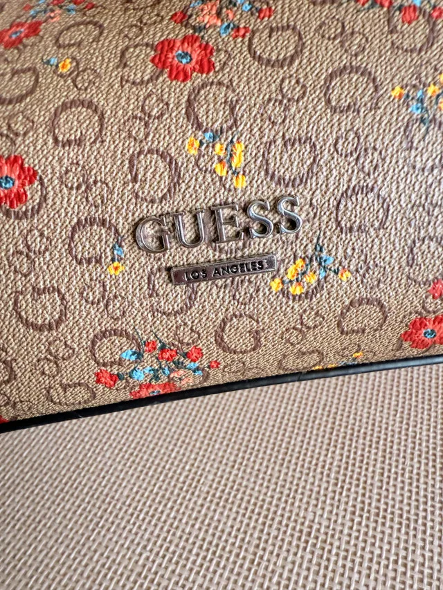 Guess Brown Floral Tote & Purse image indicator(5)