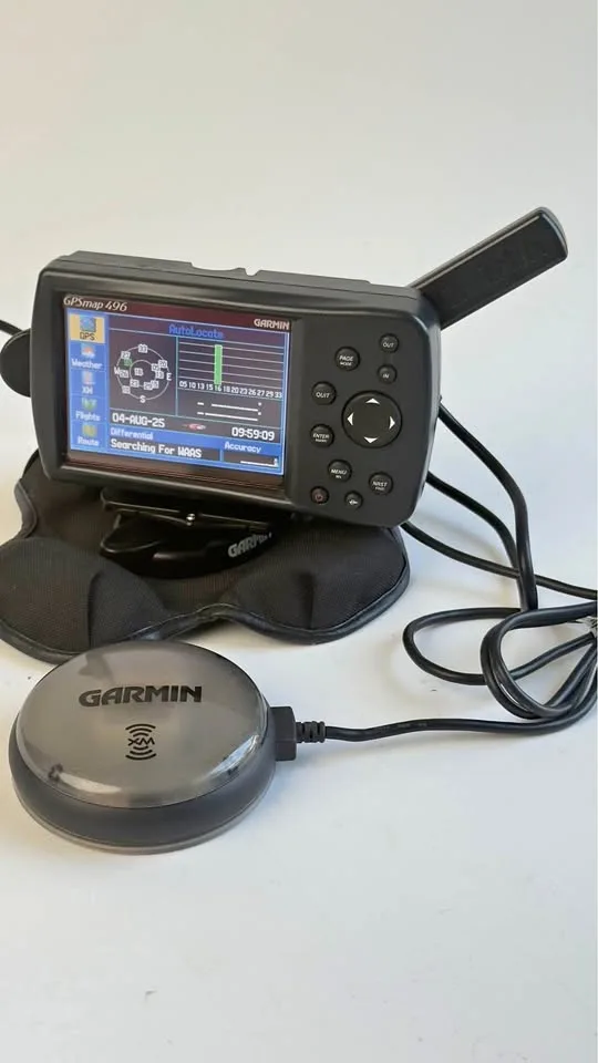 Garmin GPSmap 496 GPS Navigation System thumbnail