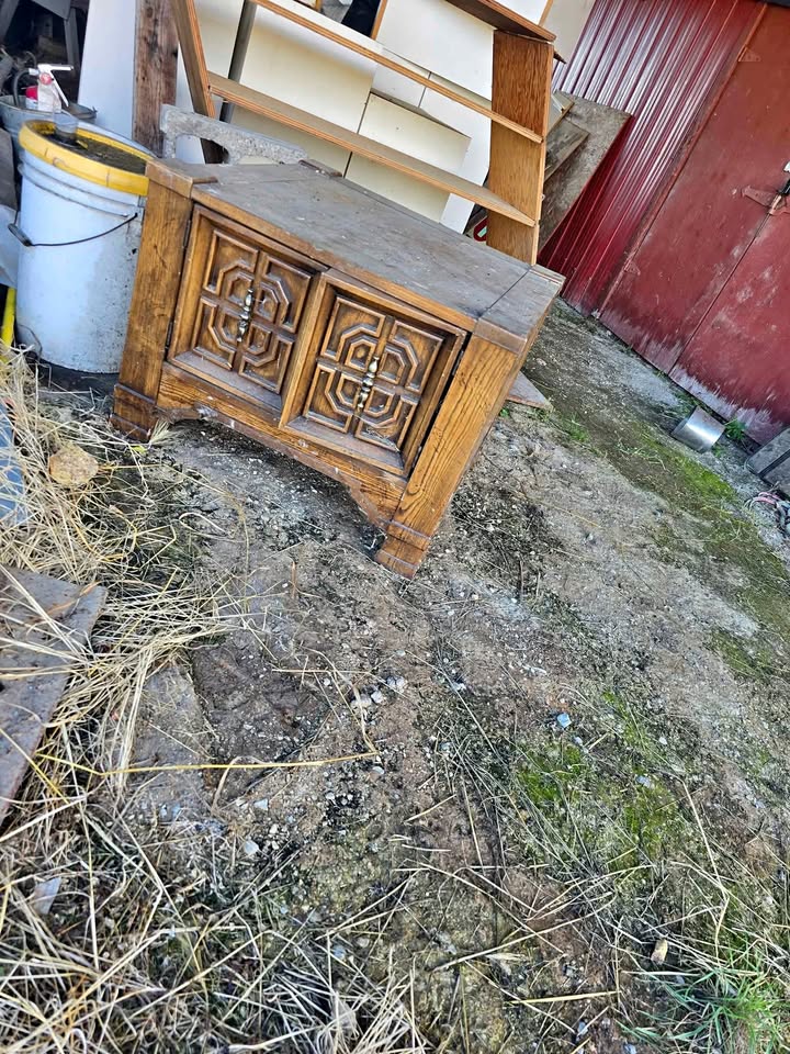 Coffee Table with doors