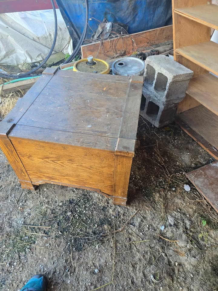 Coffee Table with doors - photo 2