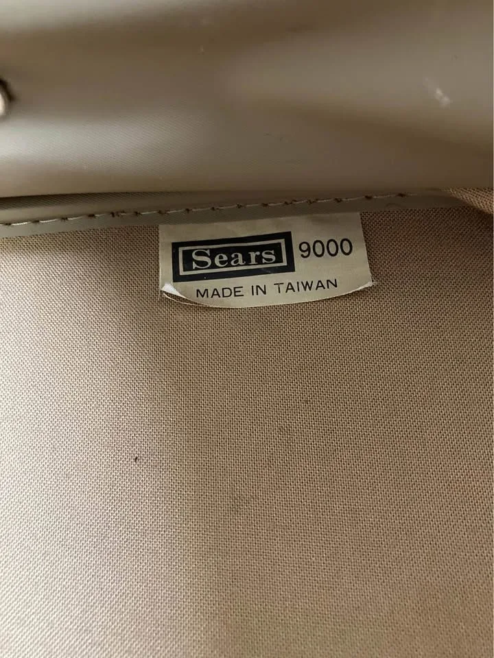 Vintage Sears faux Leather Luggage Series 9000 image indicator(8)