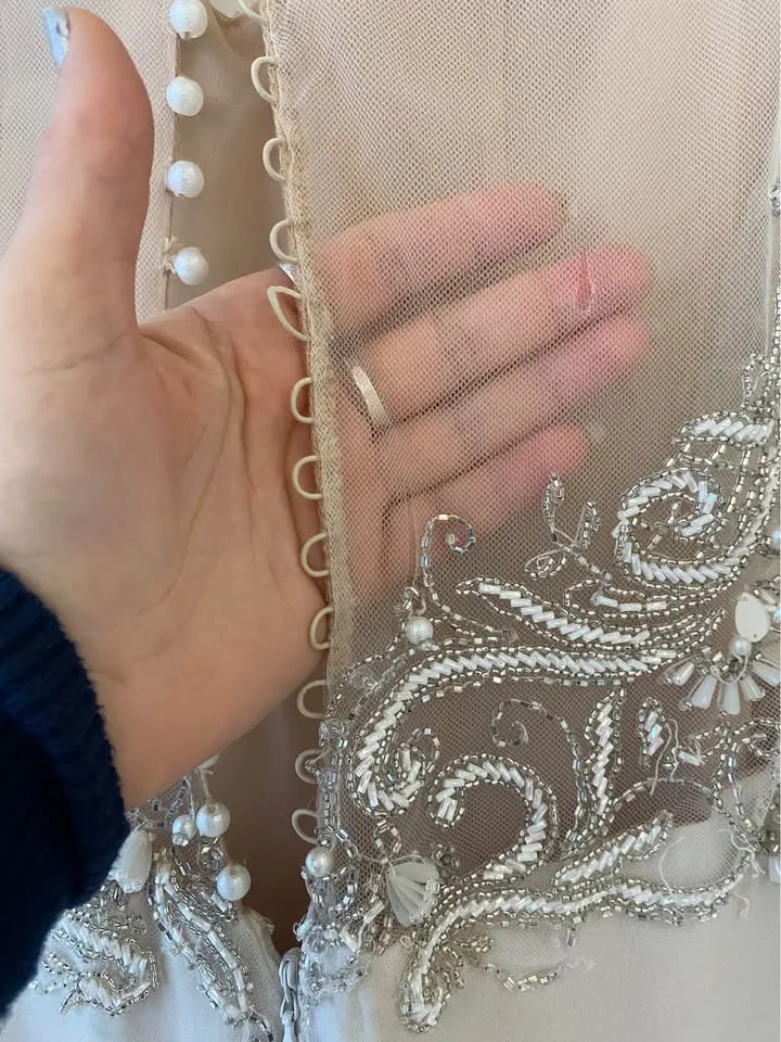 Wedding or graduation dress. image indicator(6)