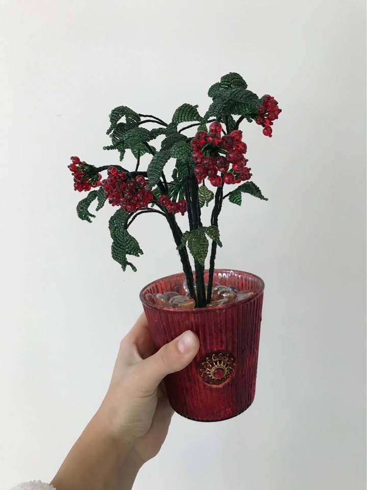 Beaded bonsai tree