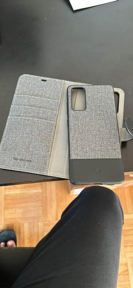 Blu Element Galaxy S20 FE Case Magnetic Gray/Black - photo 2