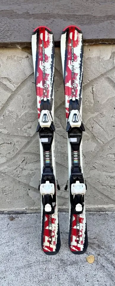 Techno Pro Flyte Team Kids Skis – 100 cm with Bindings thumbnail