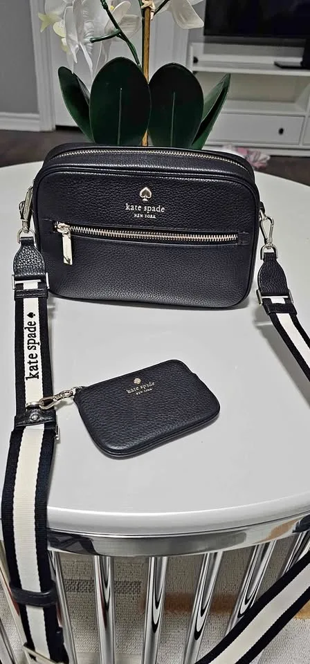 Kate spade new york thumbnail