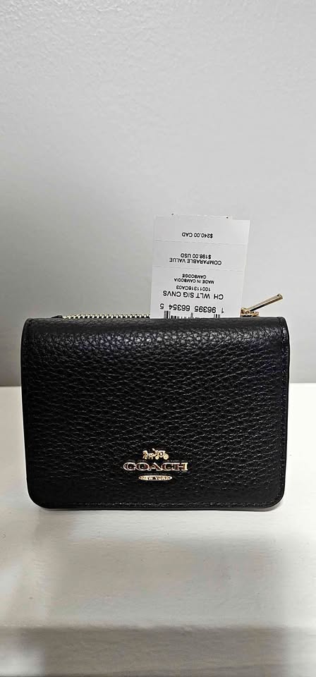 Coach card holder & wallet