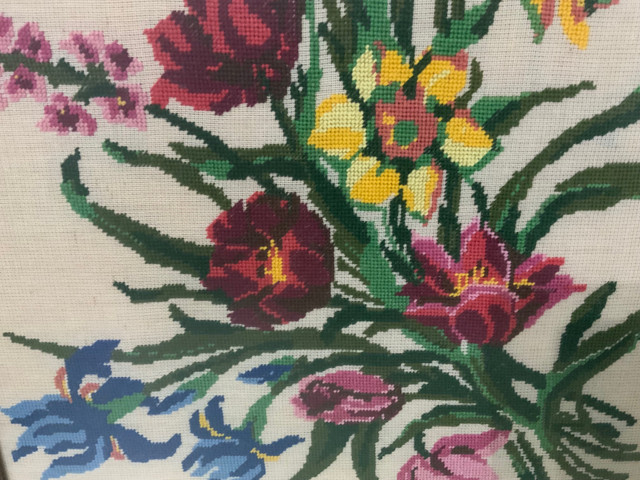 Vintage Framed Needlepoint Embroidery FLOWERS 15.5” X 19.75” - photo 2