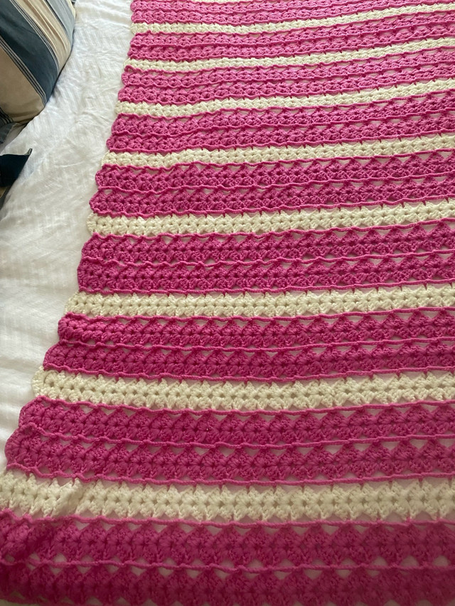 Pink and White Stripe Knitted Afghan Blanket - photo 2