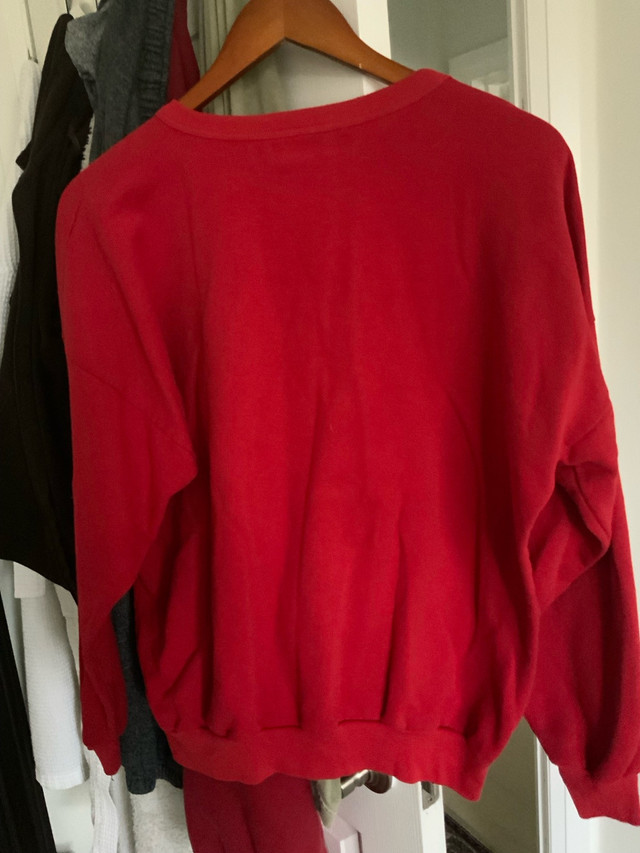 Ladies Segwun Muskoka Vintage Sweatshirt Size LARGE RED - photo 3