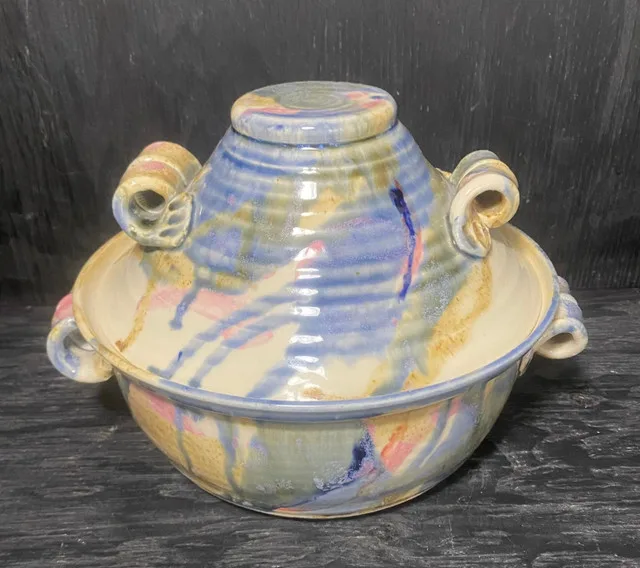 Bailey Brown Covered Casserole Dish thumbnail
