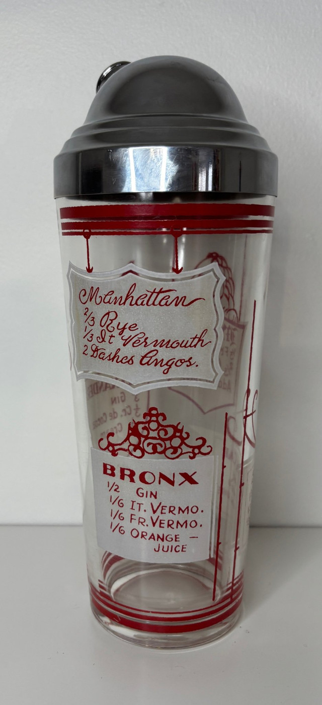 Animal Theme Vintage Glass Cocktail Shaker - photo 3
