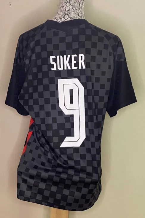 Nike Davor Suker Croatia Away Jersey Adult Medium thumbnail
