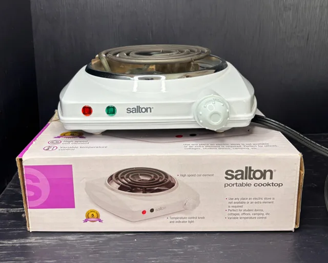 Salton HP1209 Single Burner Cooktop thumbnail