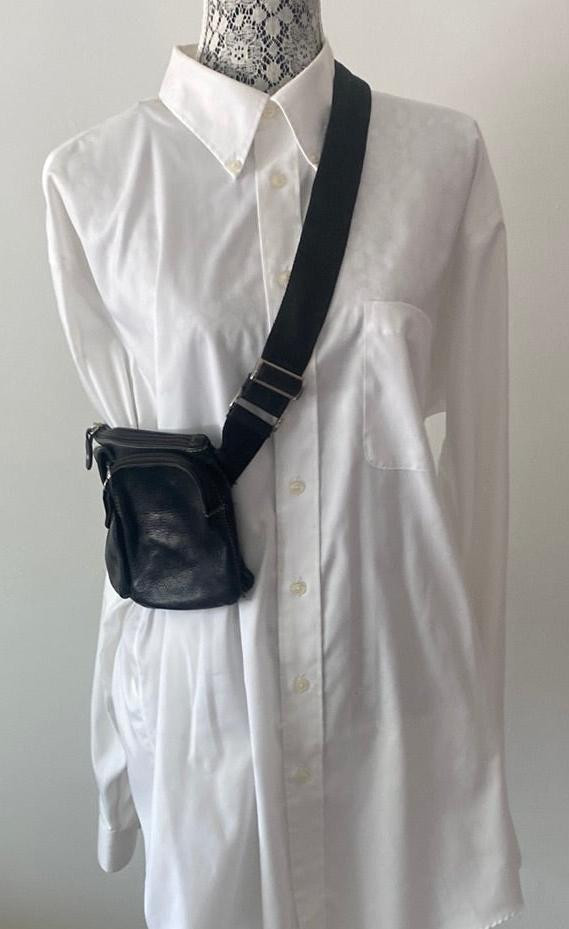 Roots Village Pack Cervino Black Leather Purse - photo 2