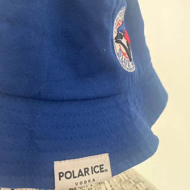 Toronto Blue Jays Polar Ice Bucket Hat image indicator(2)