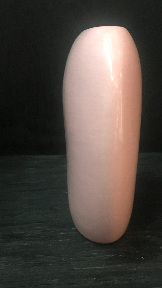 Vintage Modernist Retro Thin Pink Vase - photo 2