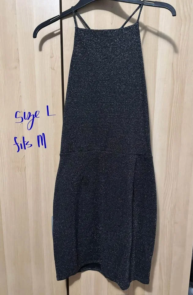 Dress Lot image indicator(4)