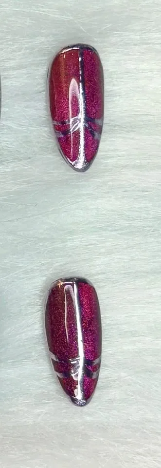 Handmade Press On Nails - Halloween Vampy Set image indicator(2)