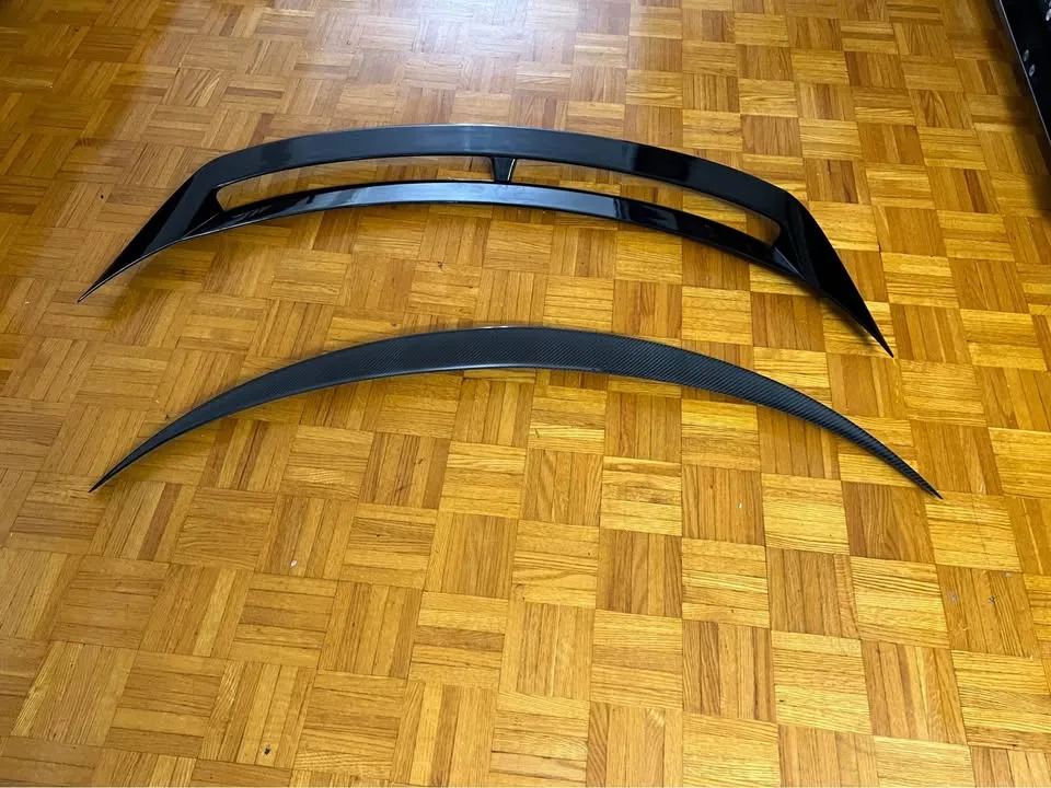 Tesla model Y spoiler image indicator(4)