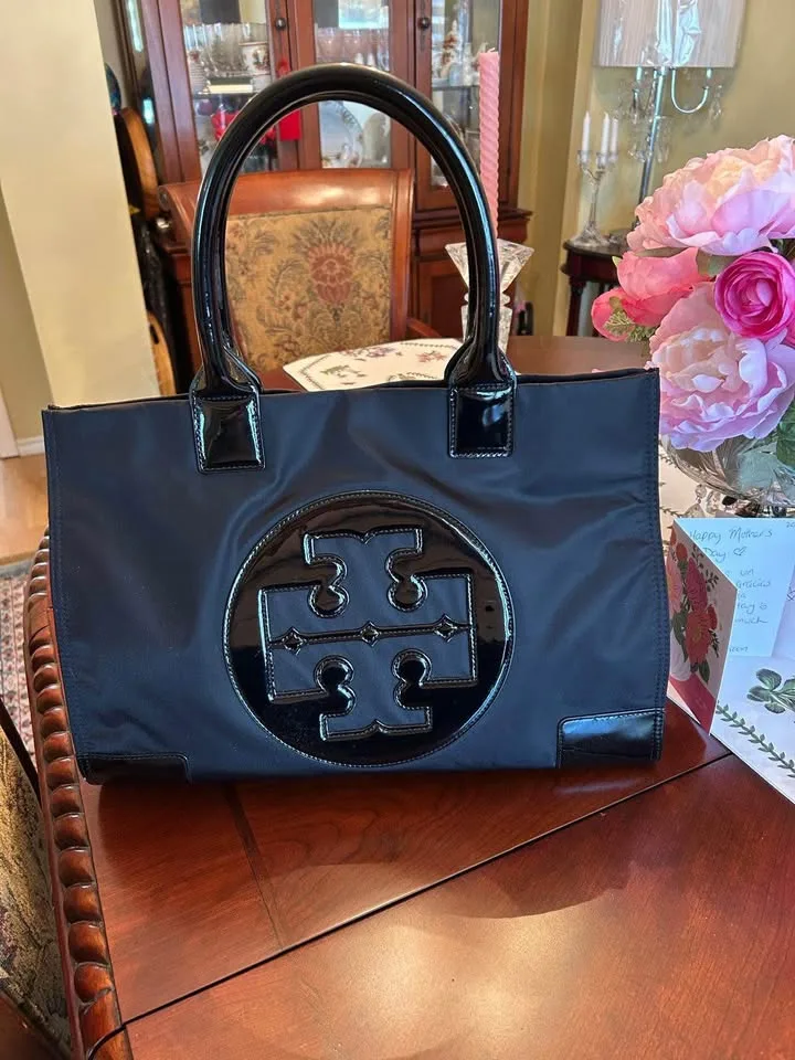 Tory Burch Tote image indicator(2)