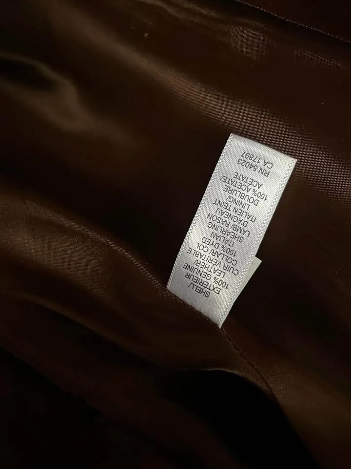 Leather Coat image indicator(2)