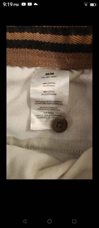 GAP Khaki Pants - Women's Medium image indicator(7)