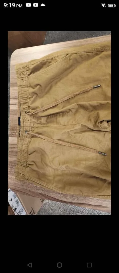 GAP Khaki Pants - Women's Medium image indicator(9)