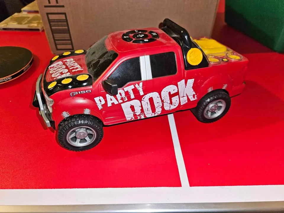 Adventure Force Ford F-150 Truck thumbnail
