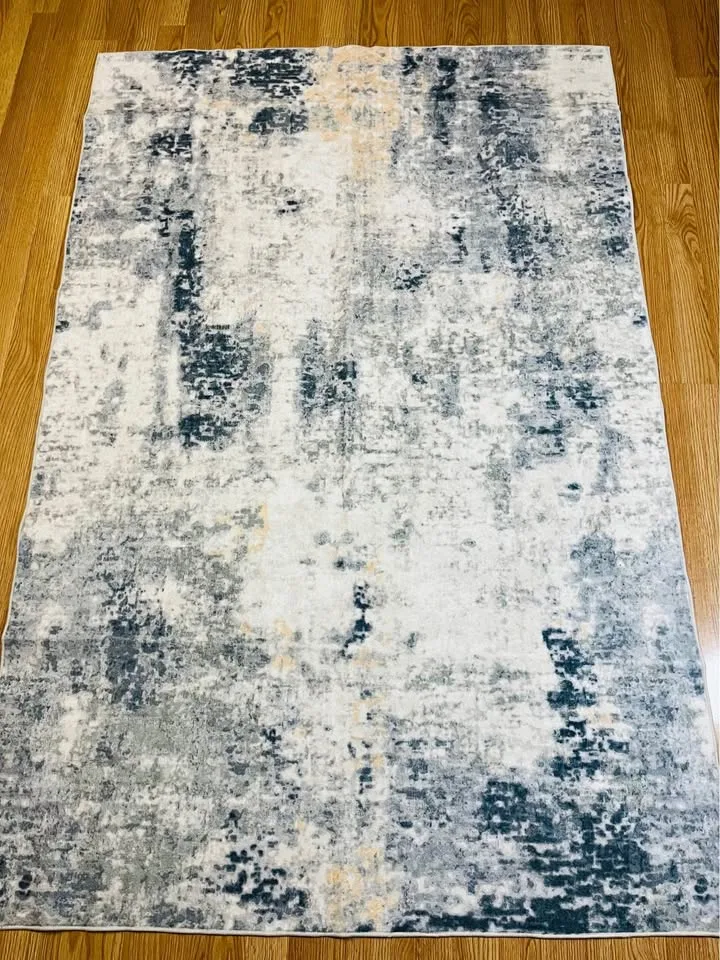 Brand New Soft 4x6ft Area Rug with Modern Abstract Design thumbnail