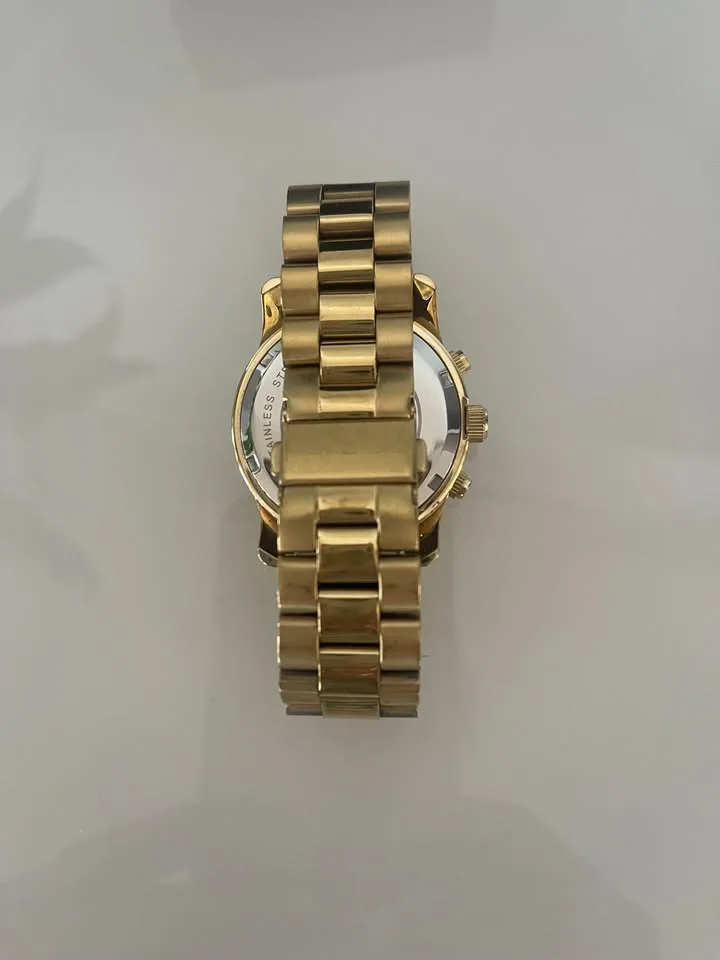 Michael Kors Gold-Tone Unisex Watch MK5055 image indicator(4)