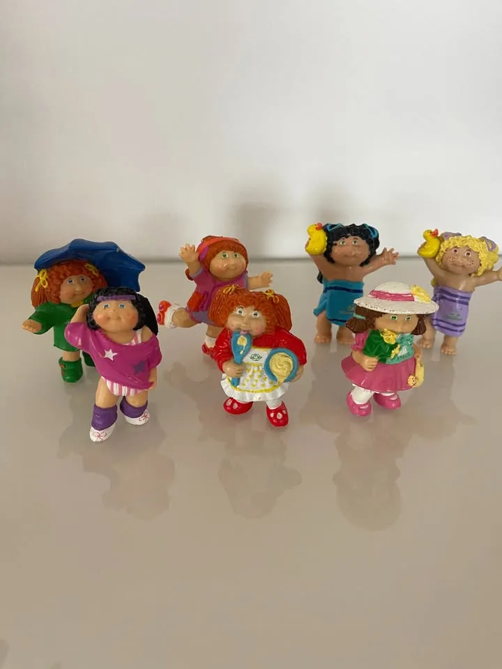 VINTAGE CABBAGE PATCH FIGURES image indicator(6)