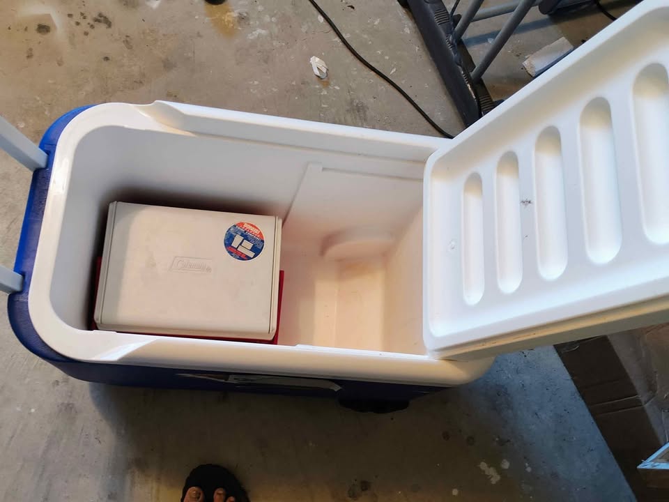 36 Liters Cooler - photo 4