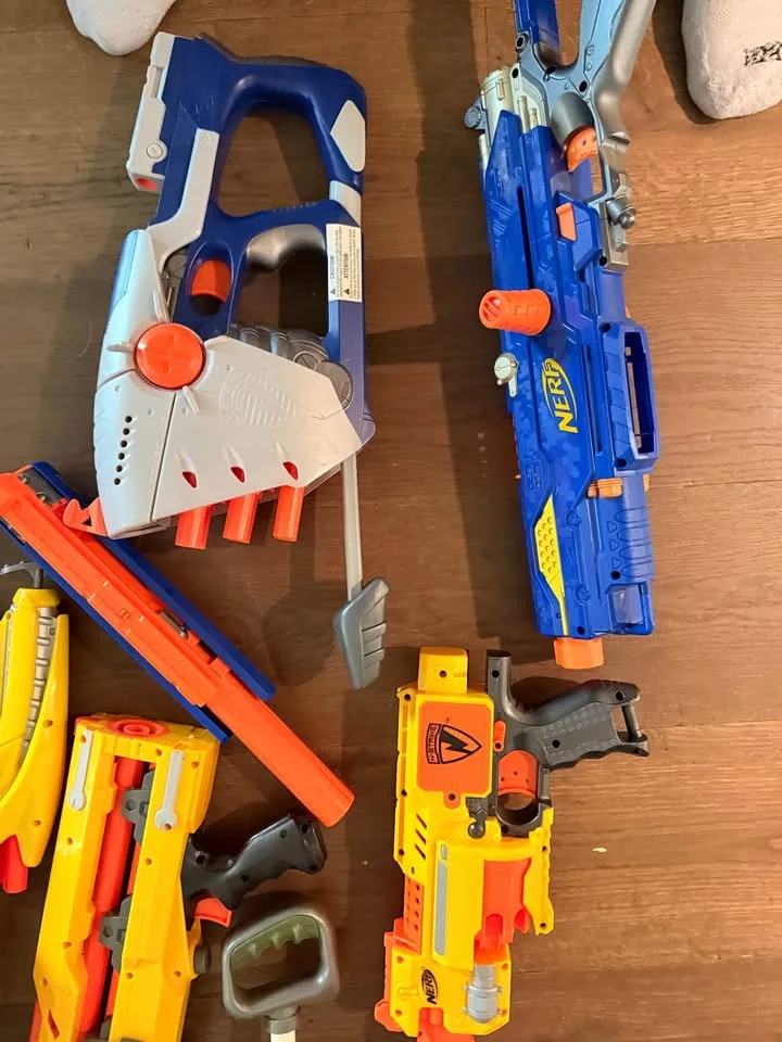 Nerf Toy Collection image indicator(2)