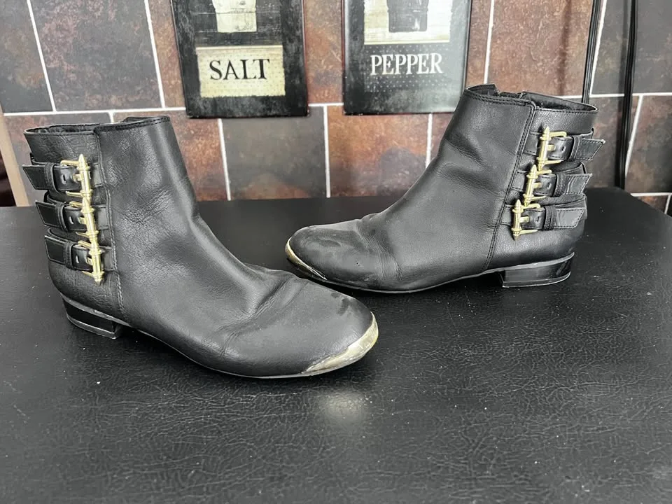 Ladies Boots (File 1) image indicator(6)