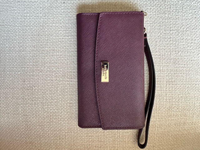 Kate Spade Wallet - Wristlet