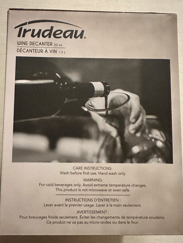 Wine Decanter and Peacock Cork Screw - photo 3