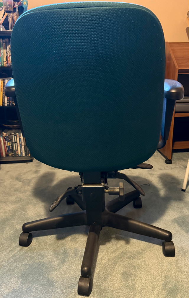 Desk Chair/Office Chair - photo 2