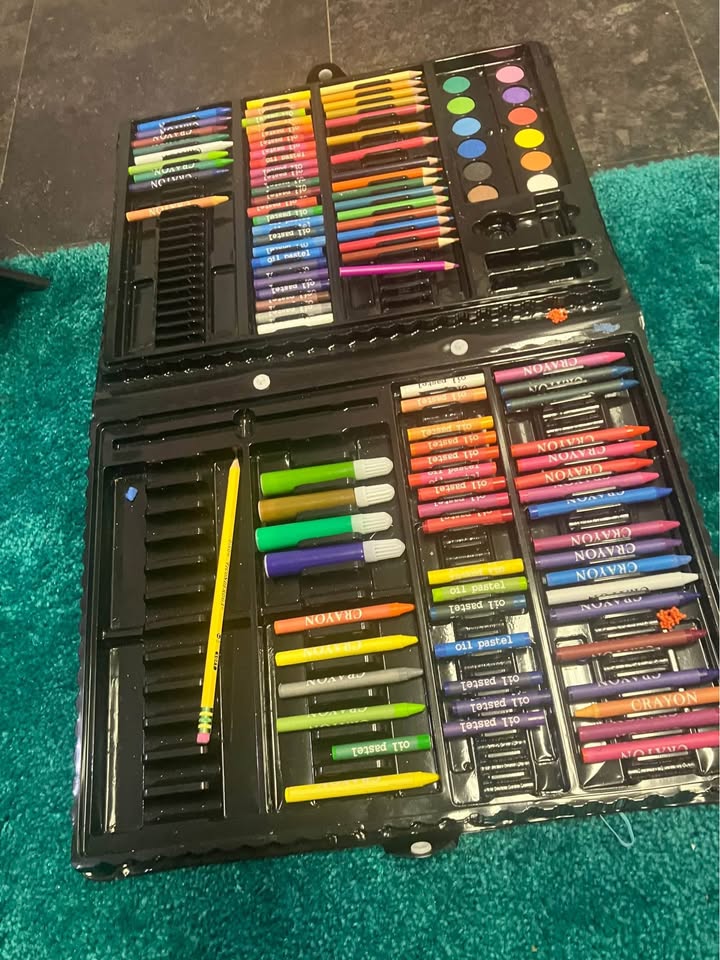 Kids learning toys ,$5 each set or take all for $25 - photo 4