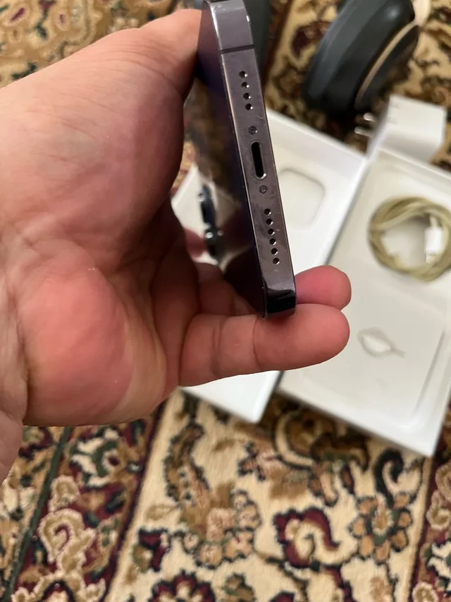 Unlocked iPhone 14 Pro  (purple)128 Gb image indicator(5)