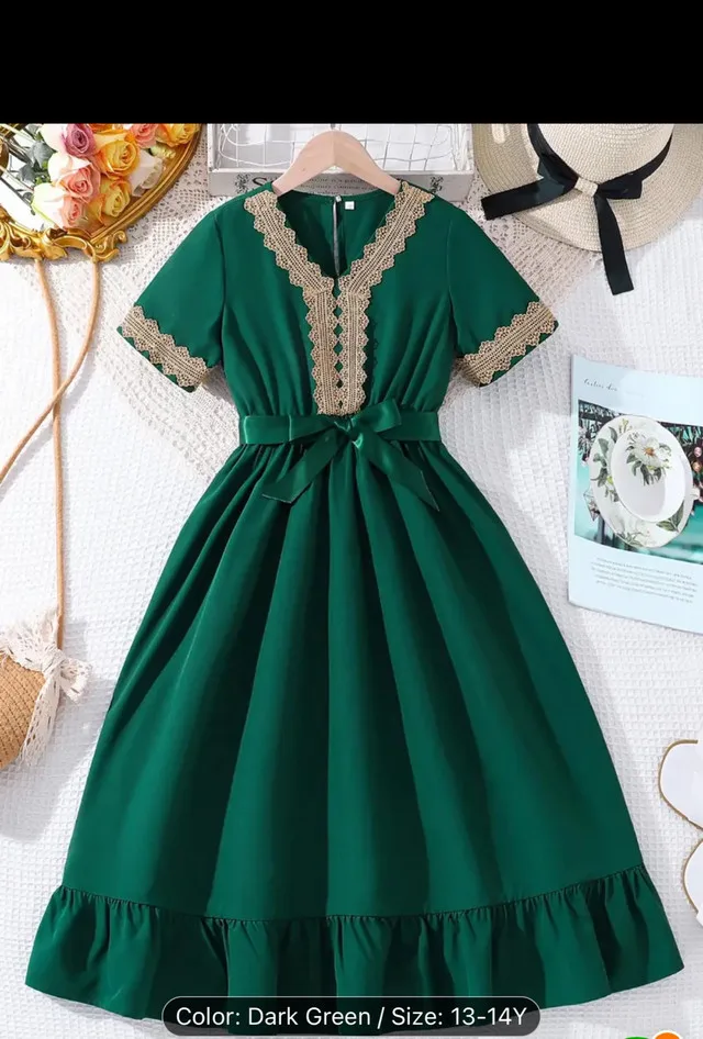 Dark Green Girl's Dress Size 13-14Y thumbnail