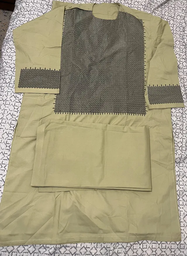 Afghan man dress thumbnail