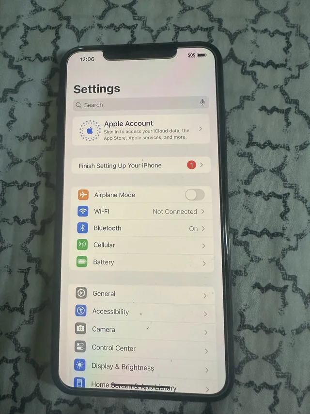 Apple iPhone 11 Pro Max unlocked (price is firm) image indicator(3)