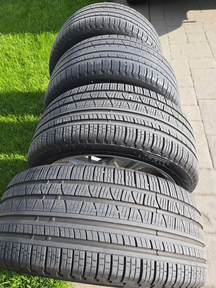 VW 19x9 Tiguan/Audi R line wheels & Perrelli tires image indicator(7)