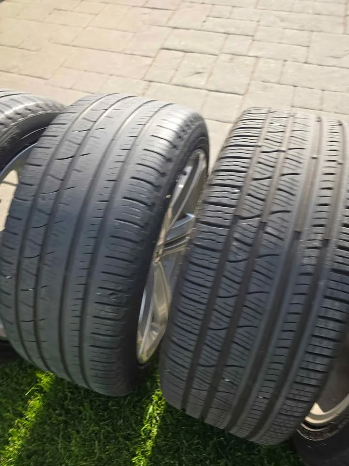 VW 19x9 Tiguan/Audi R line wheels & Perrelli tires image indicator(9)