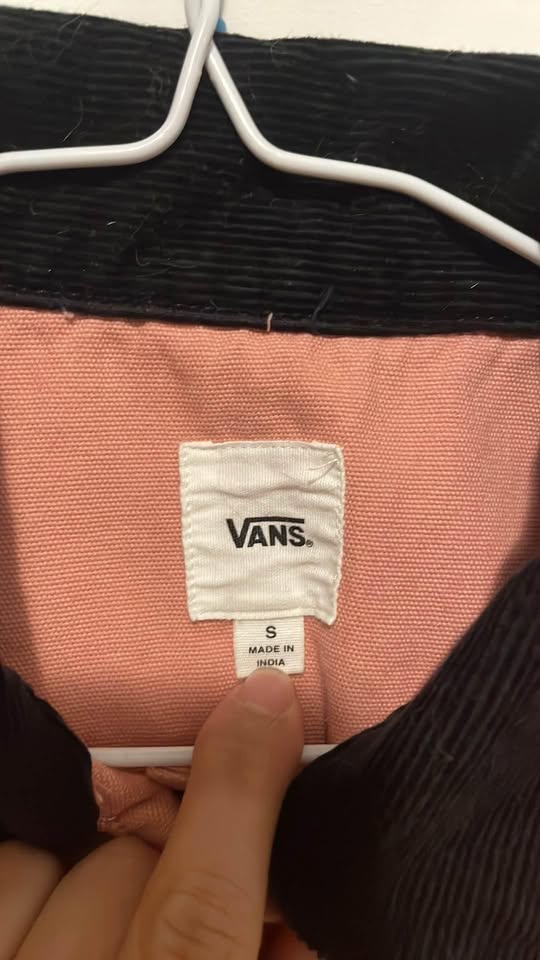 Vans jacket women size S - photo 2