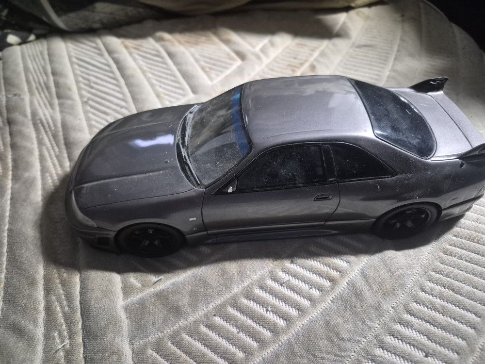 1:18 GTR33. - photo 4