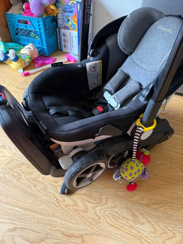 Evenflo shyft dualride infant car seat image indicator(3)