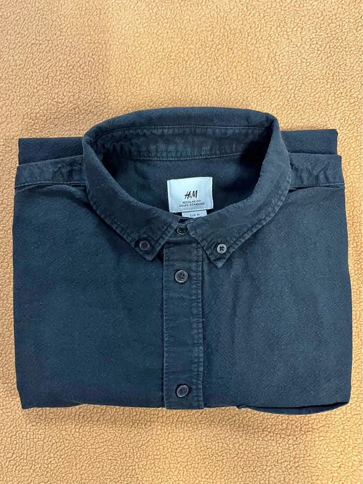 H&M Black Shirt (size M - 100% cotton) thumbnail